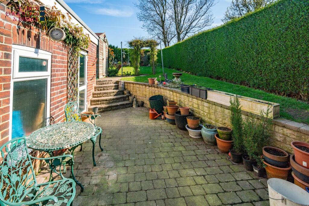 Rear Garden 5.jpg