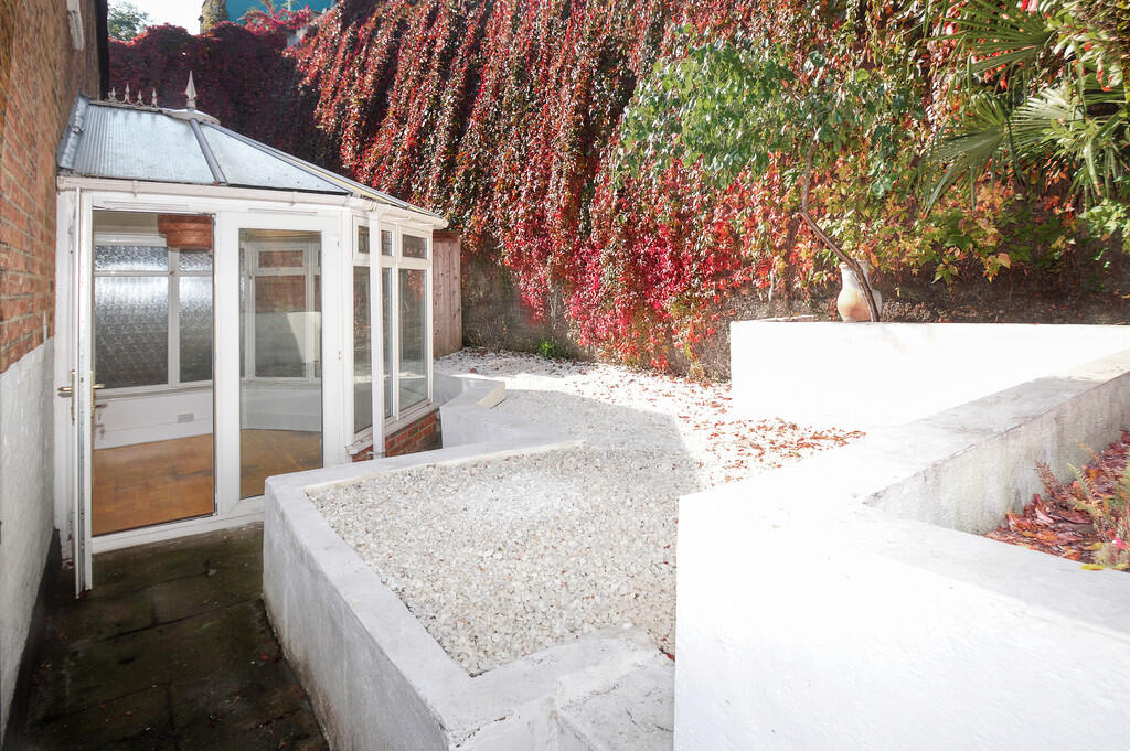Garden1-2
