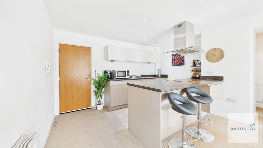 CAM05325G0-PR0082...