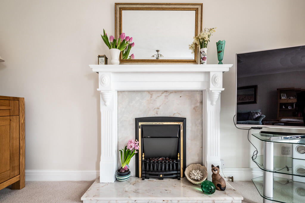 14 Orchard Way - ...