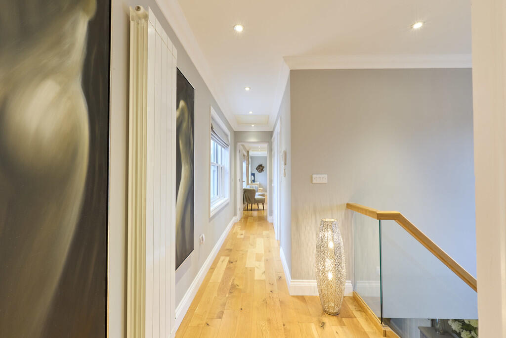 23 Worlington Roa...