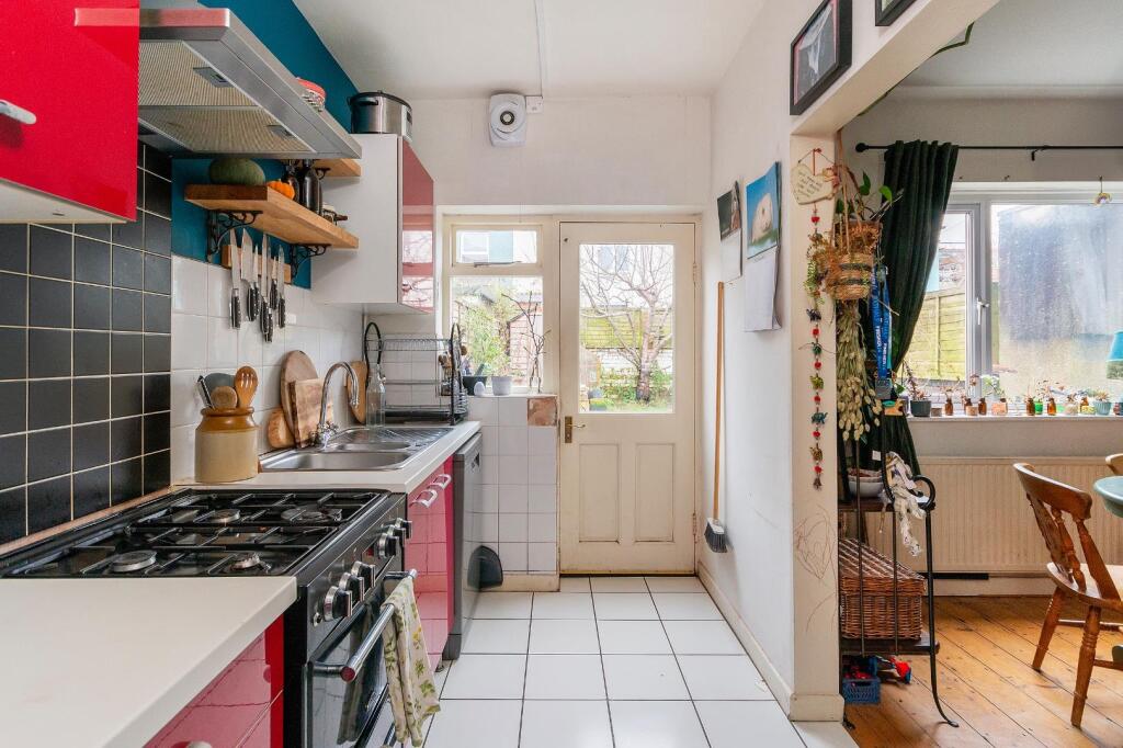 3B9SRD - Kitchen B.jpg