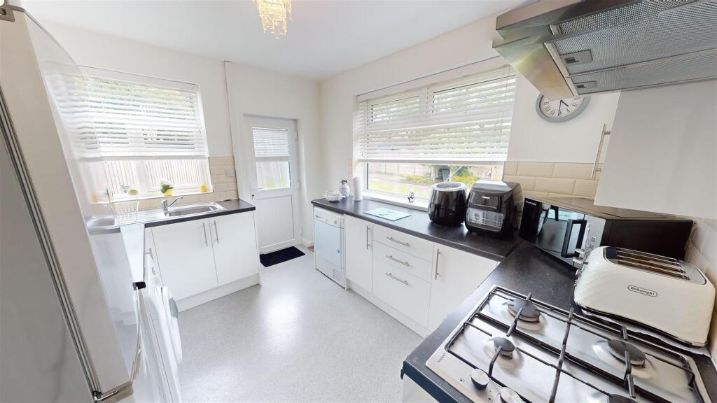 Crawford Close Kitchen