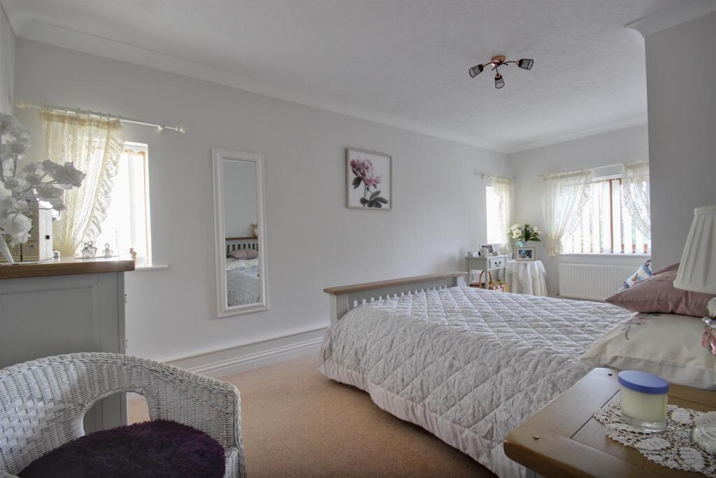 Barmston House (14).jpg