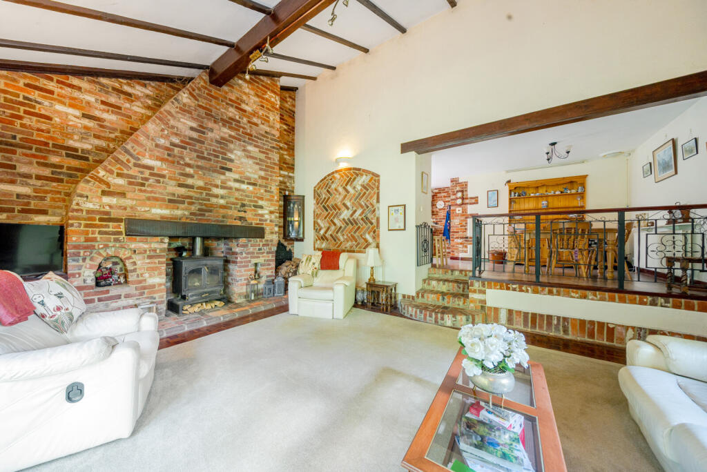 1346750-2-68b9bf1...