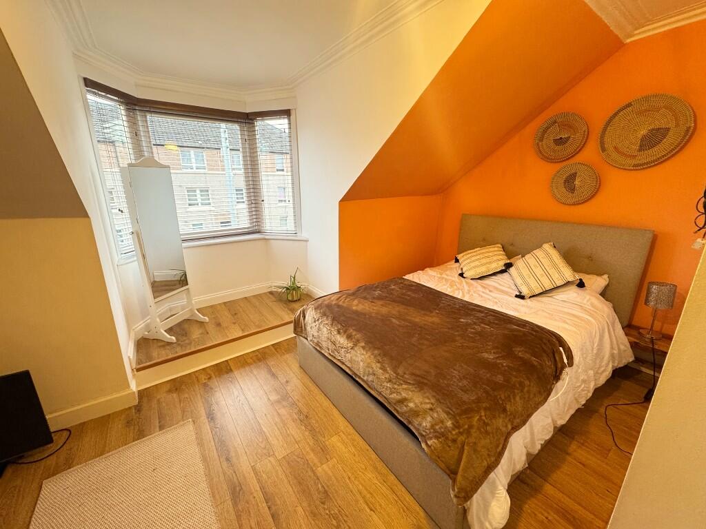 Bedroom 2 (1)