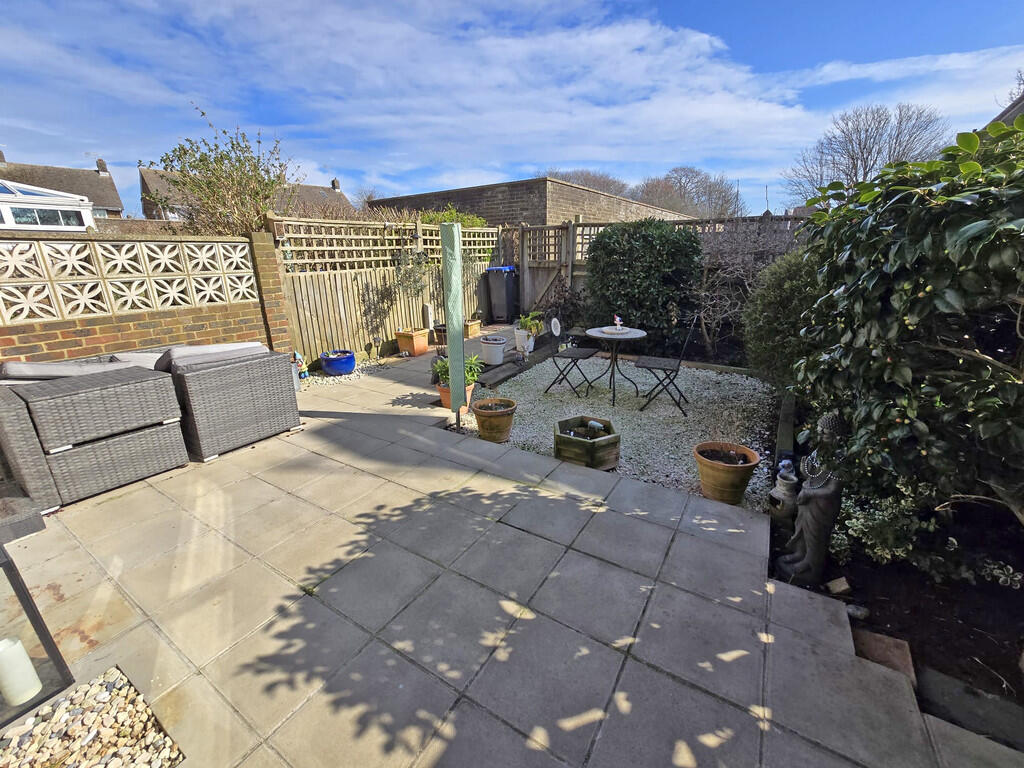 Garden (2)