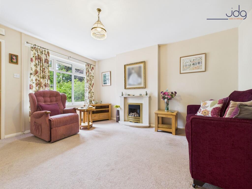 Lounge, leading into the kitchen