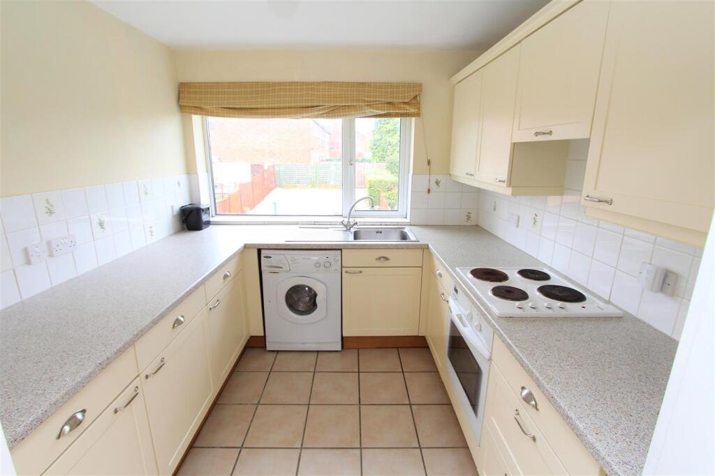 IMG_2401 - Kitchen.jpg