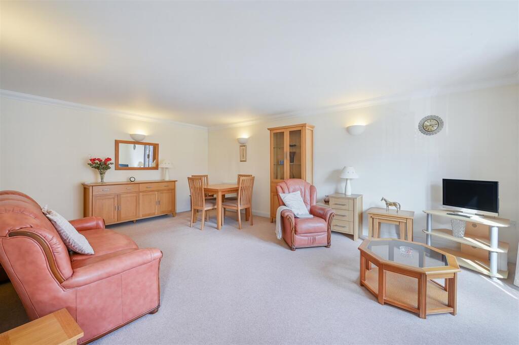 WINGFIELD COURT, 28- (11).jpg