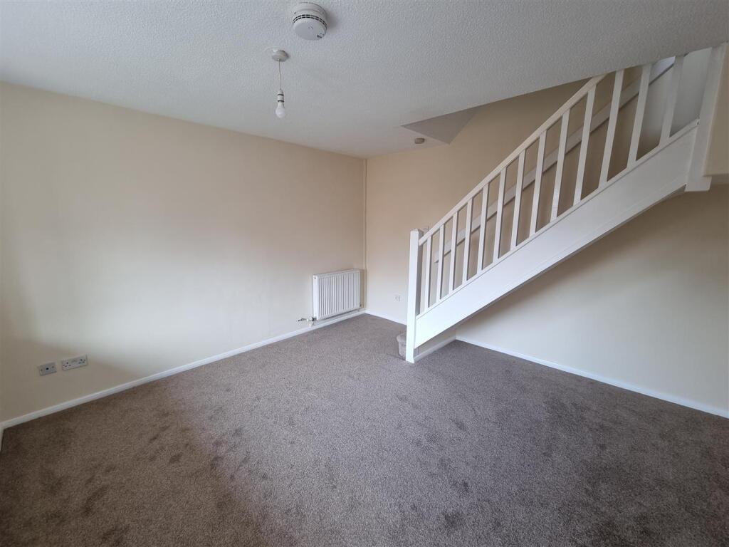 Living Area.jpg