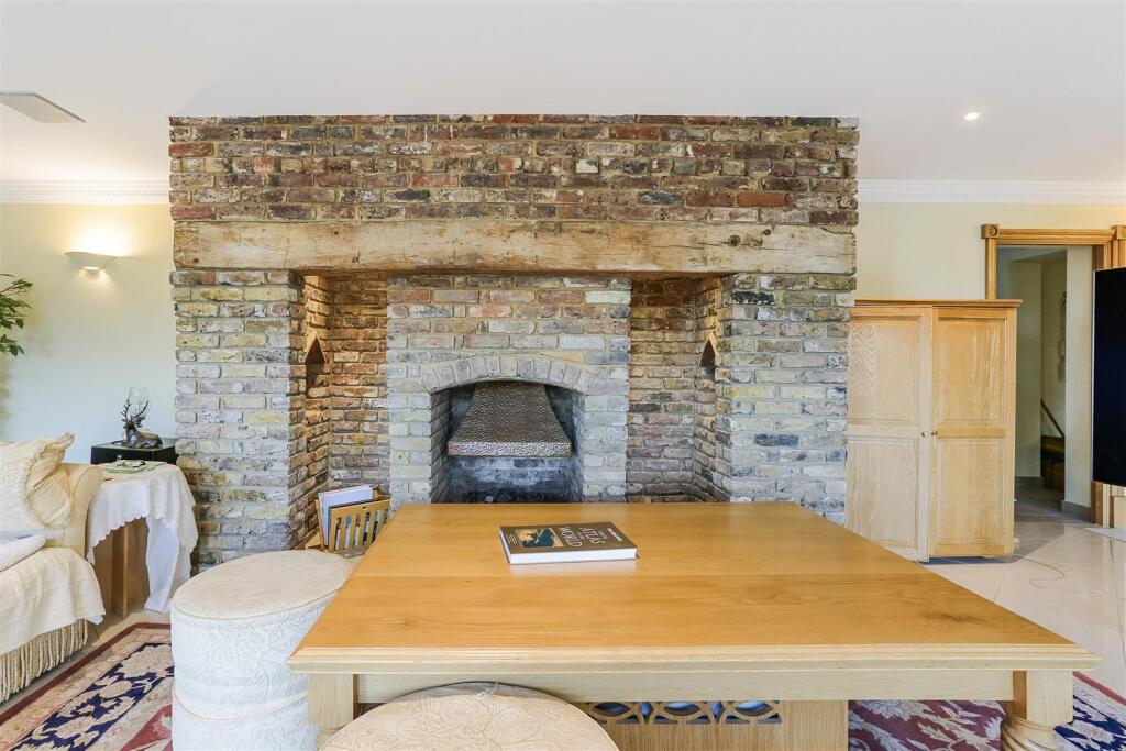 1371223062 -  24.jpg