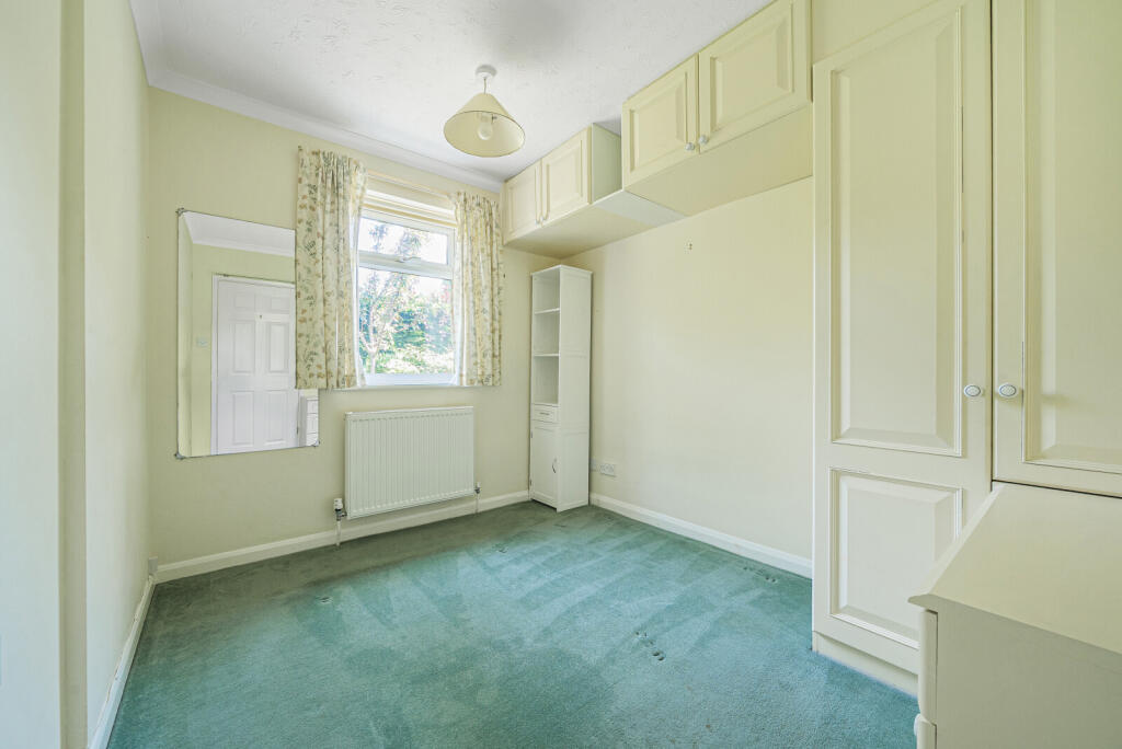 1305051-17-684c3c...