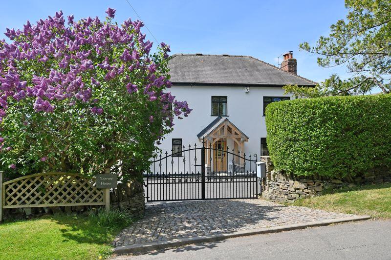 Gated Frontage
