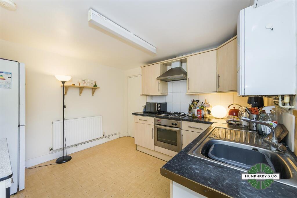 63A   Mayola Road - 09 - Copy.jpg