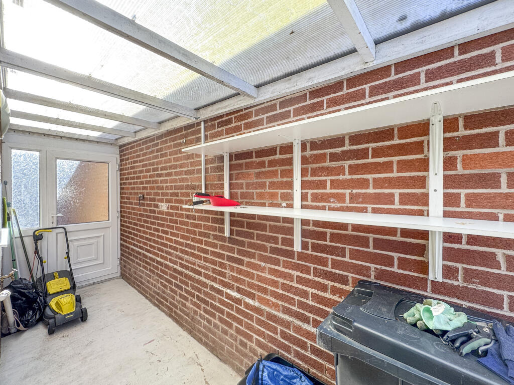 Utility/lean-to