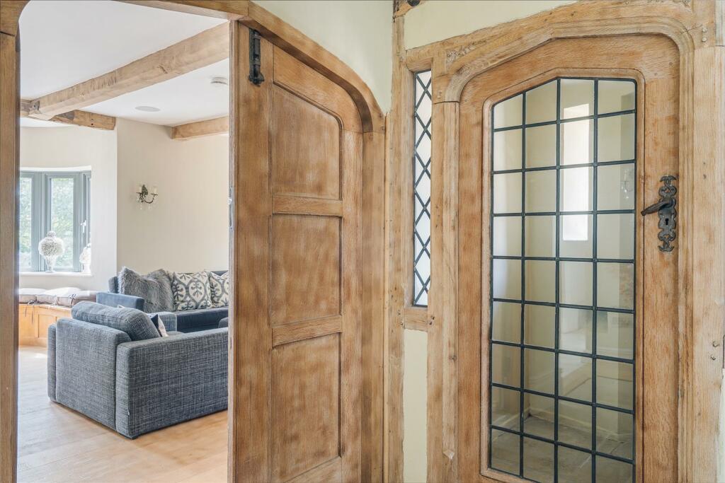19, Roedean Crescent 320828  (76).jpg