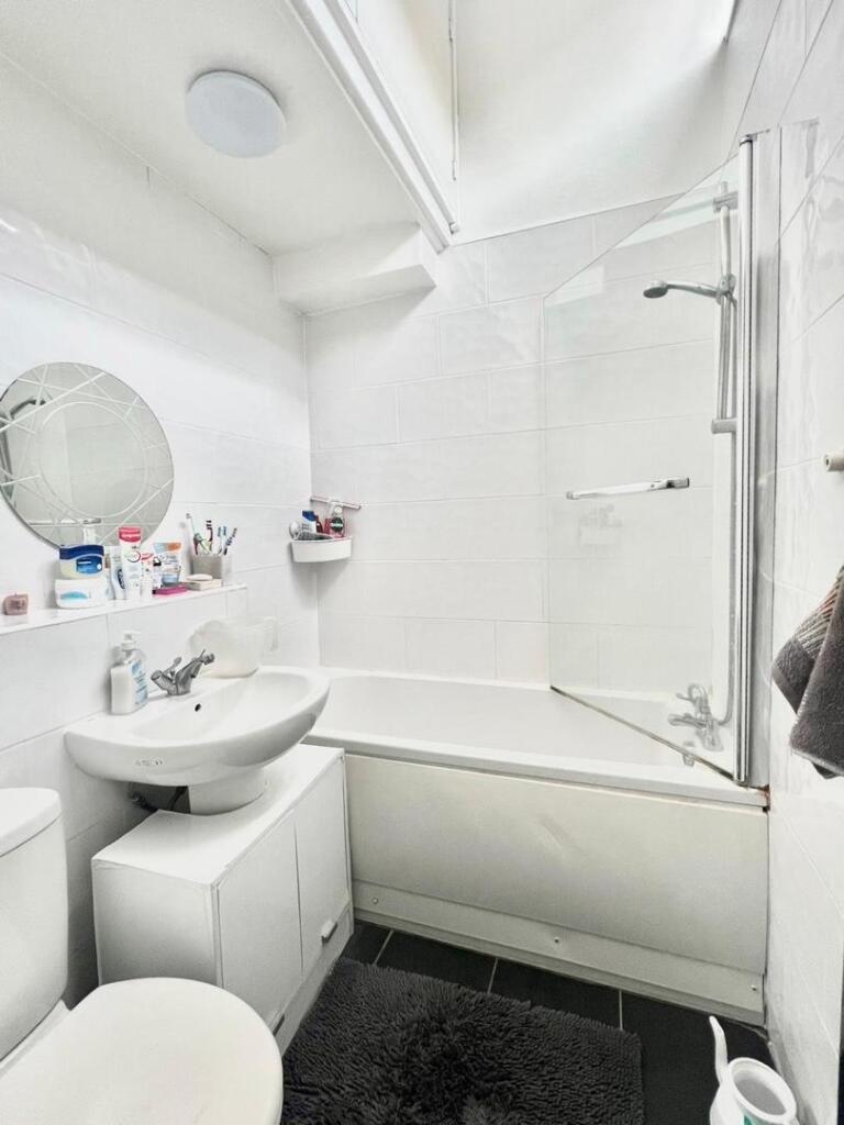 WAS - Bathroom + Toilet.jpeg