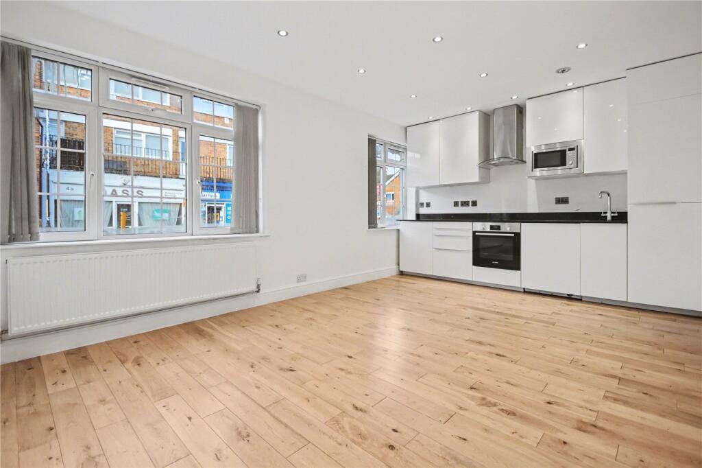 High Street, Edenbridge, Kent, TN8