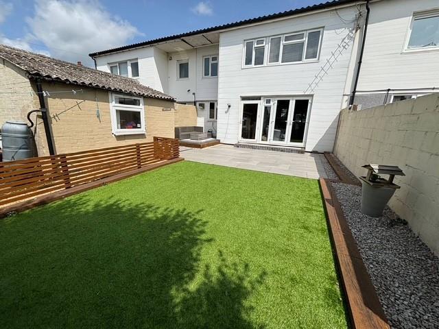 Garden 2.jpg