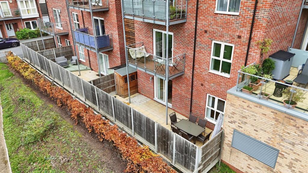 413217dd--42B8-B4E5-B869F929AED6-60458-000010E2D45