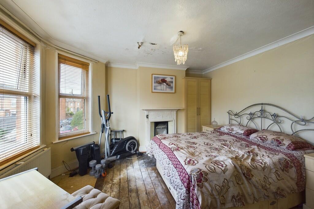 CAM01085G0-PR0442...