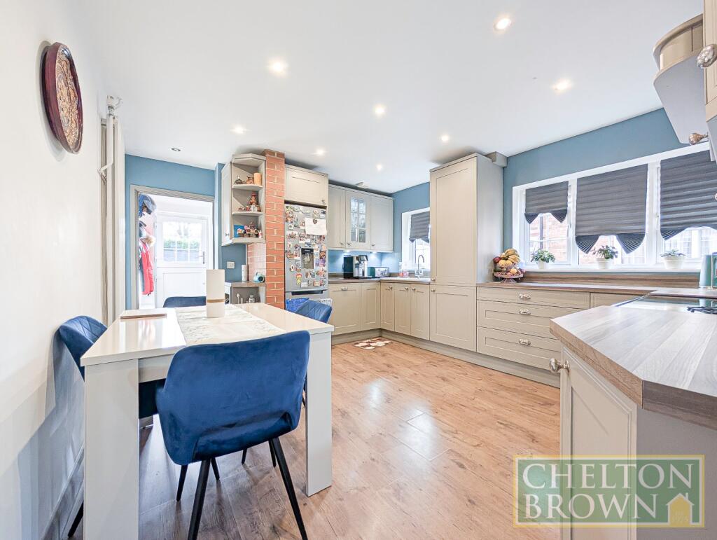 Kitchen &amp; Diner