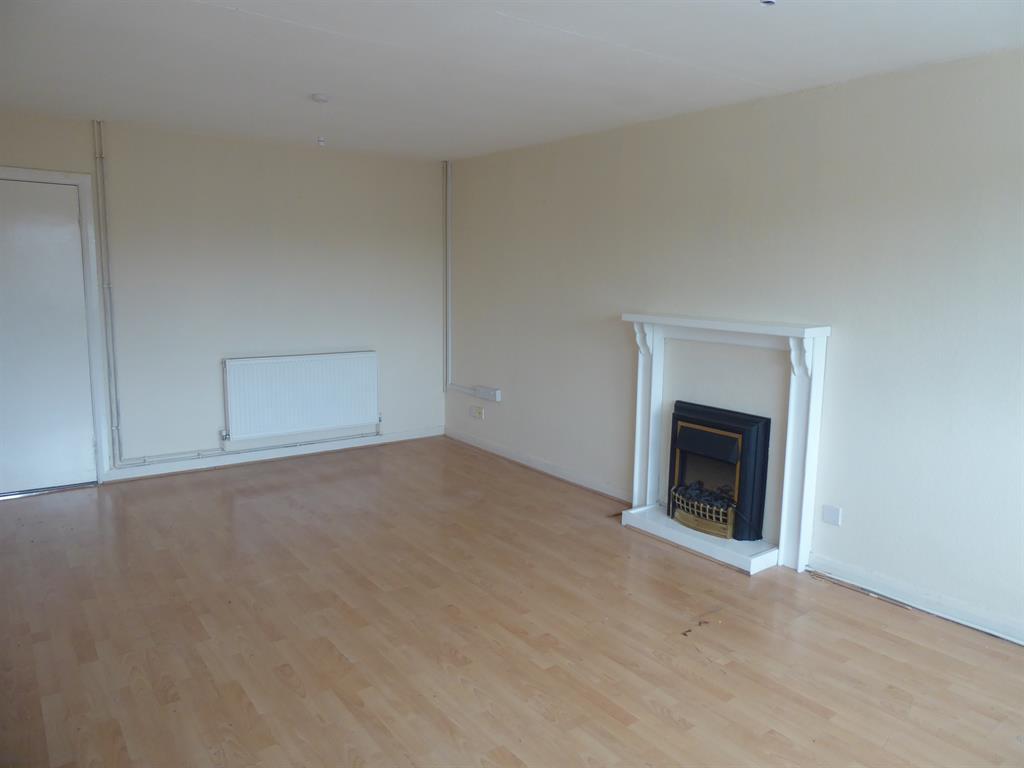 LIVING ROOM 2.jpg
