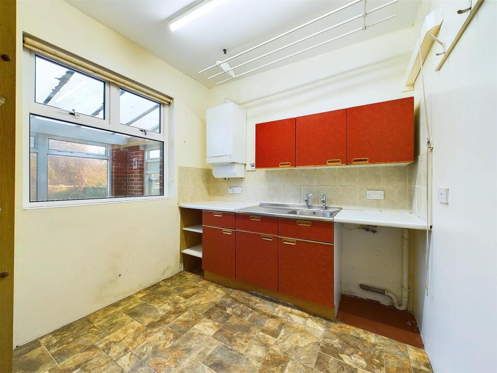 14 - Detached House for Auction, Sea Mills.jpg