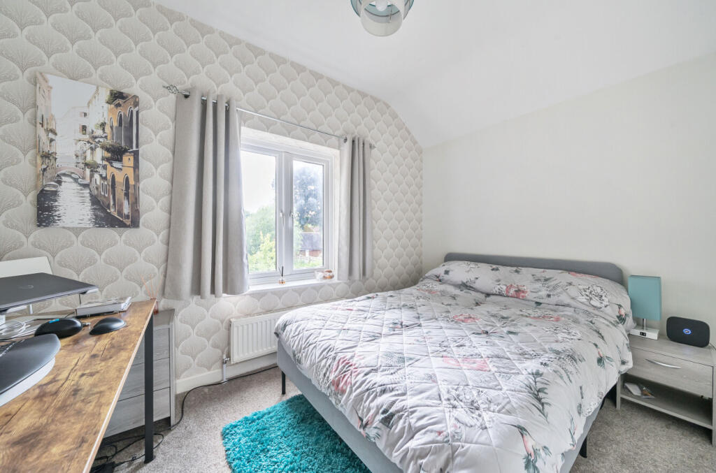 1302544-15-684b1e...