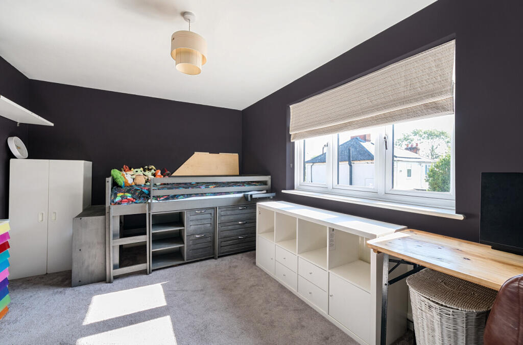 1336309-11-6899b3...