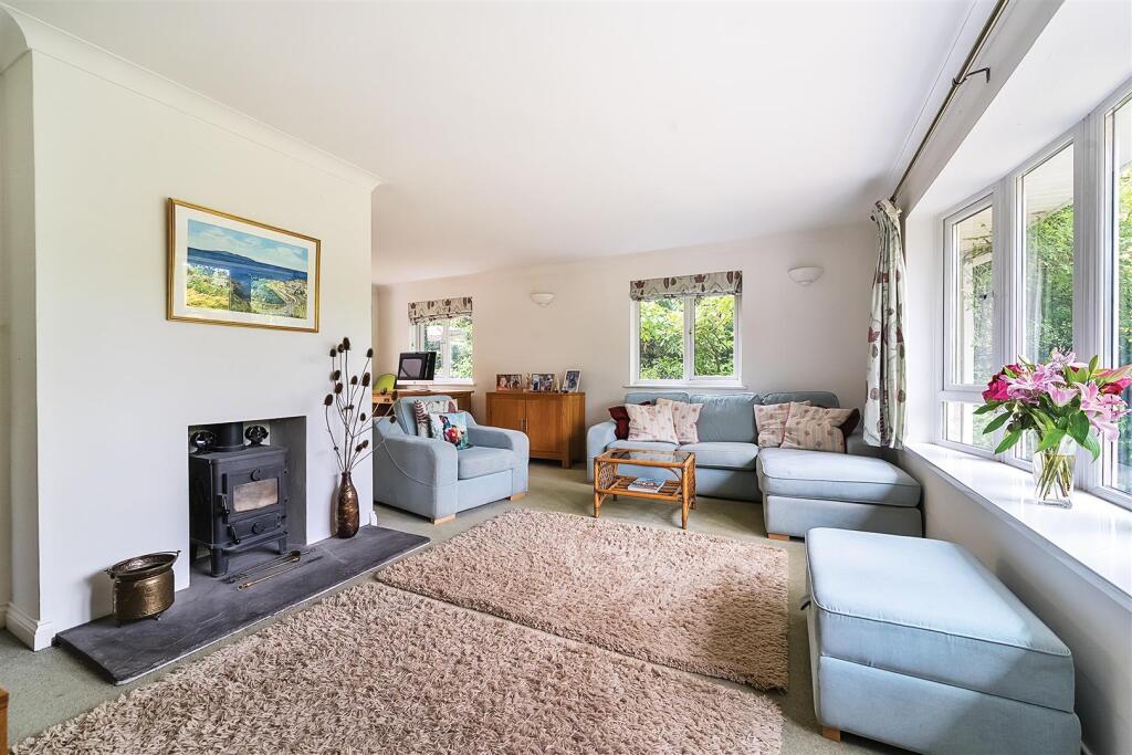 L-shaped Living Room