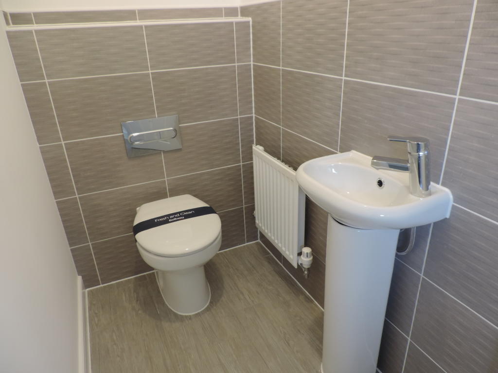 w.c cloakroom