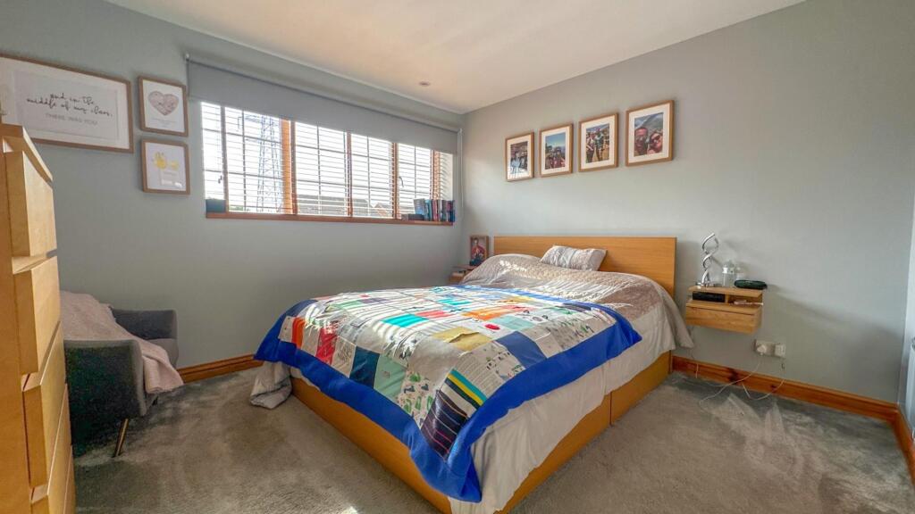 Hamlet Close - Image-23.jpg