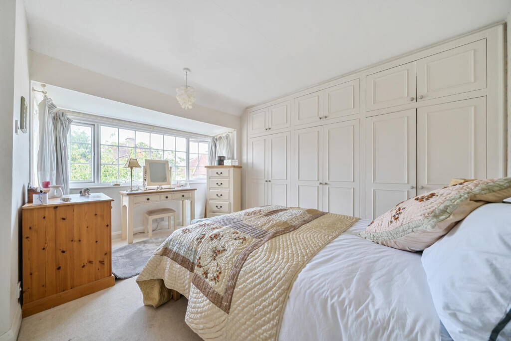 1289749-32-6842d1...