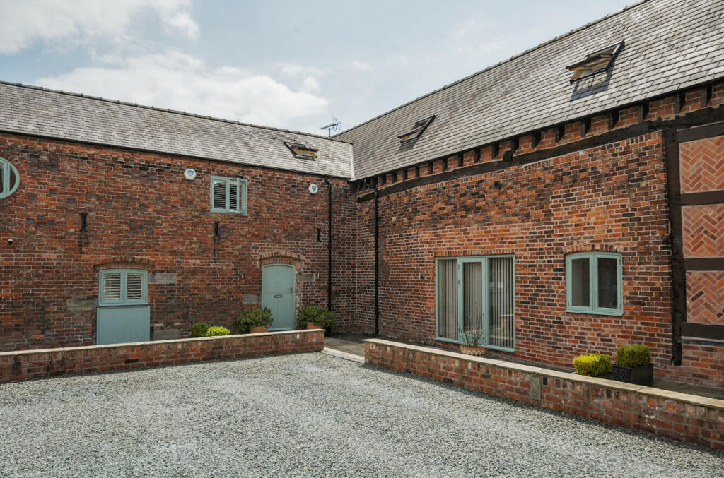 667d3abbc8937-l-1149342 (19)