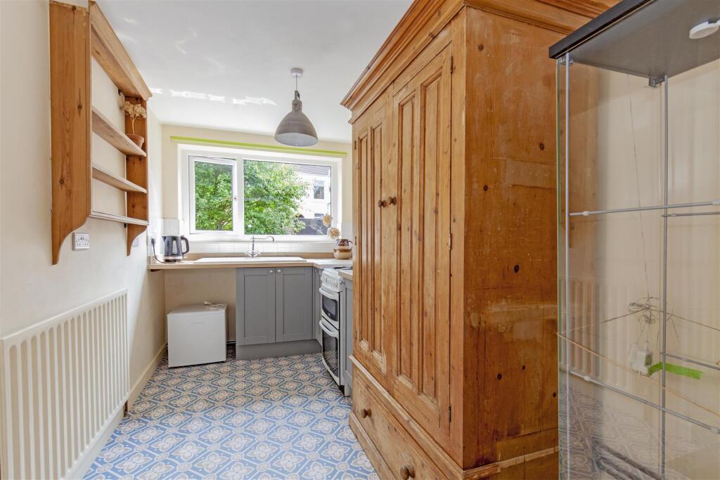 Kitchen-1.jpg