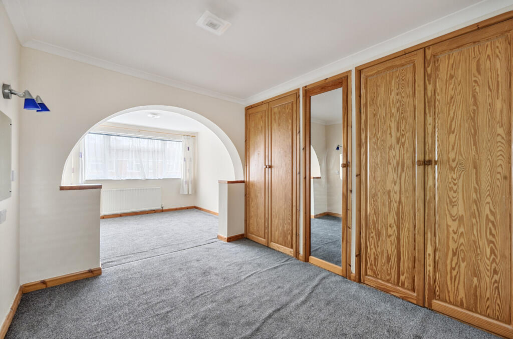 130500118684a9e60f36e1