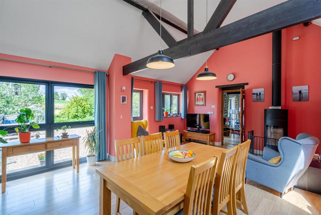 The Old Cow Byre Dining