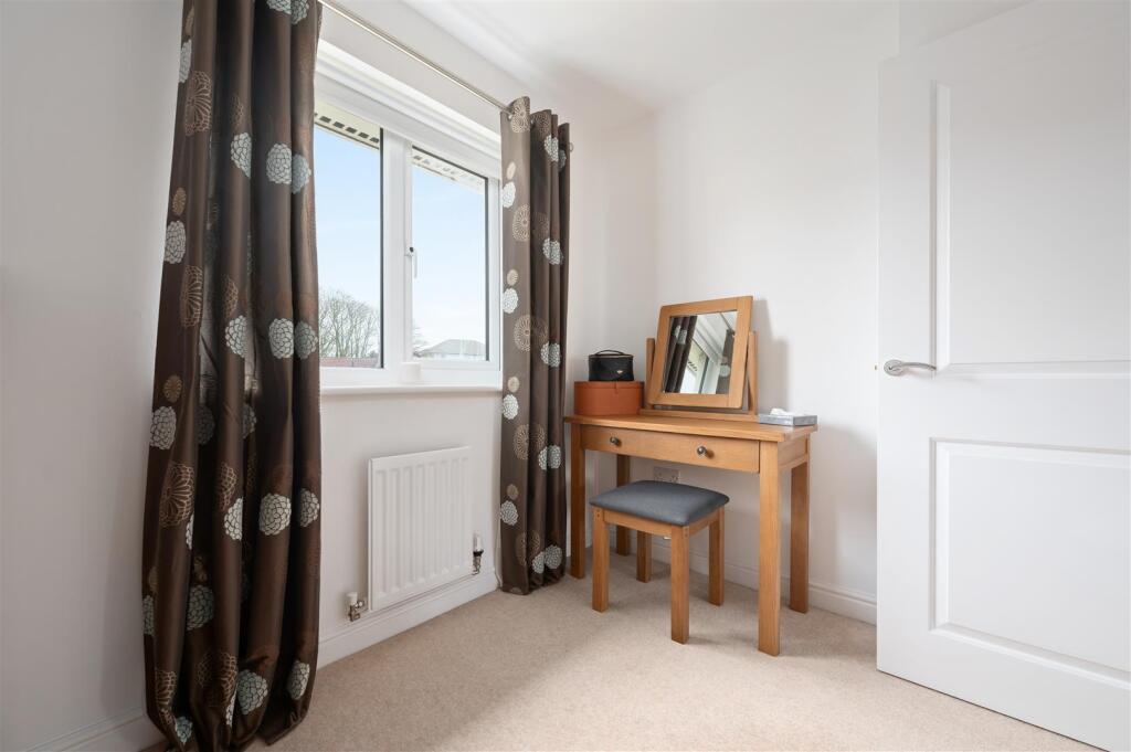 41 Middlebank Rise 018.JPG