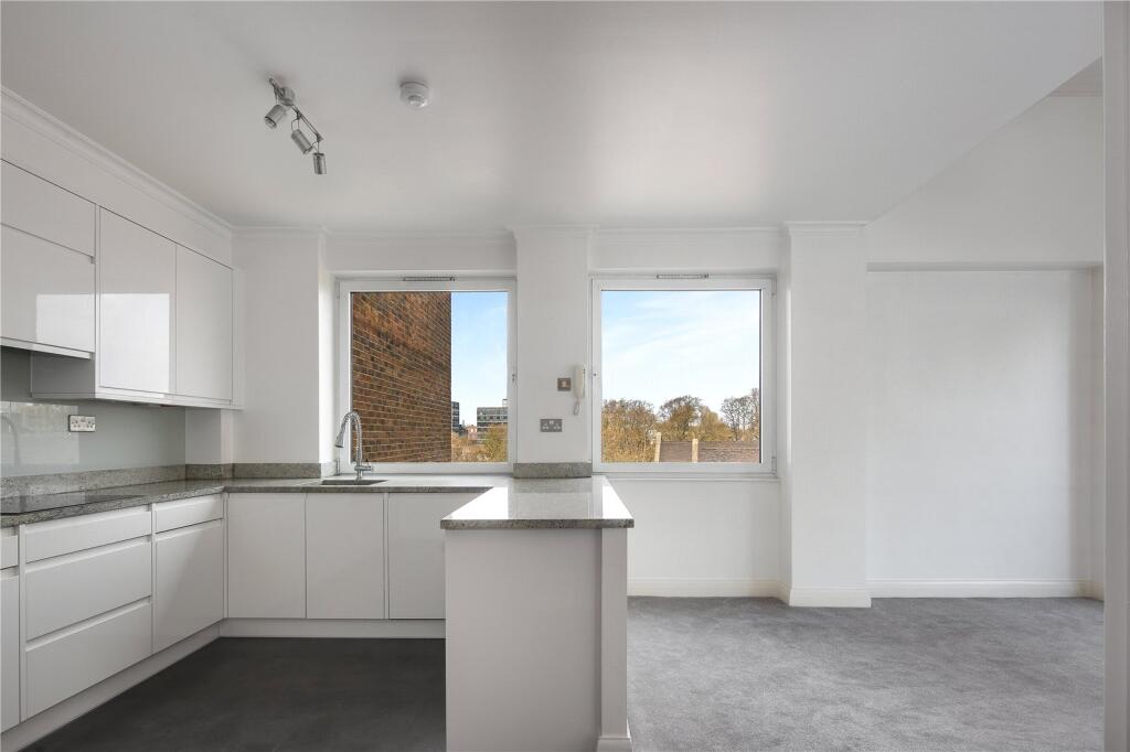 Kitchen/Living Room