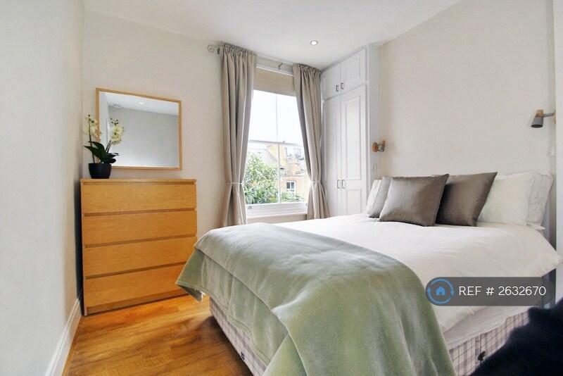 Spacious Double Bedroom