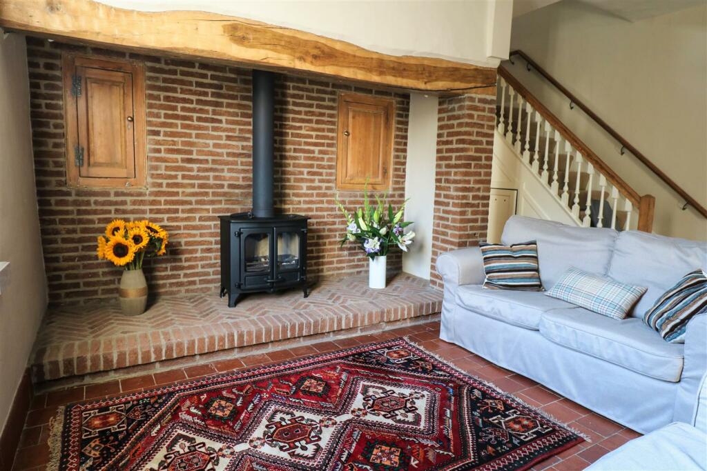 Log Burner.jpg