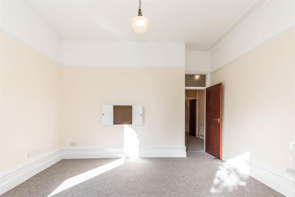 3, 11 Downsview Road-22.jpg