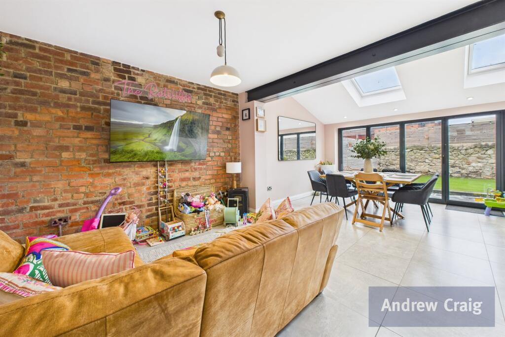 Open Plan Kitchen Lo