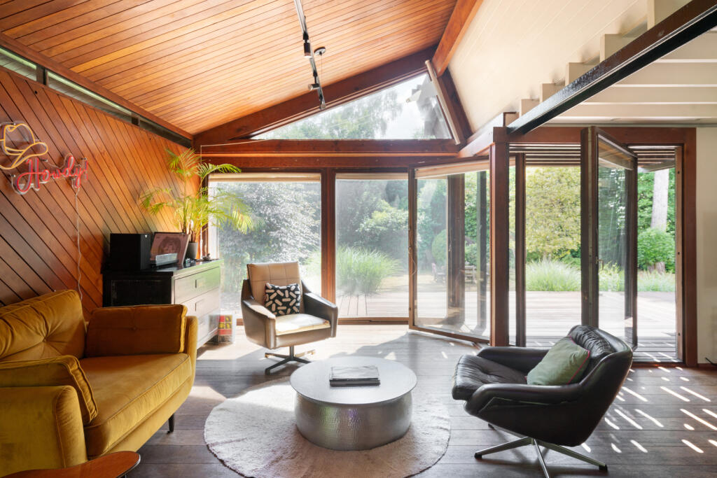 297597 - TURNPOINT-19.jpg