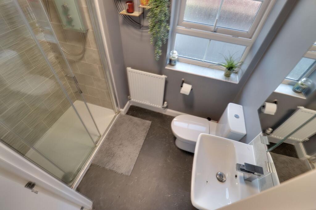 Ensuite