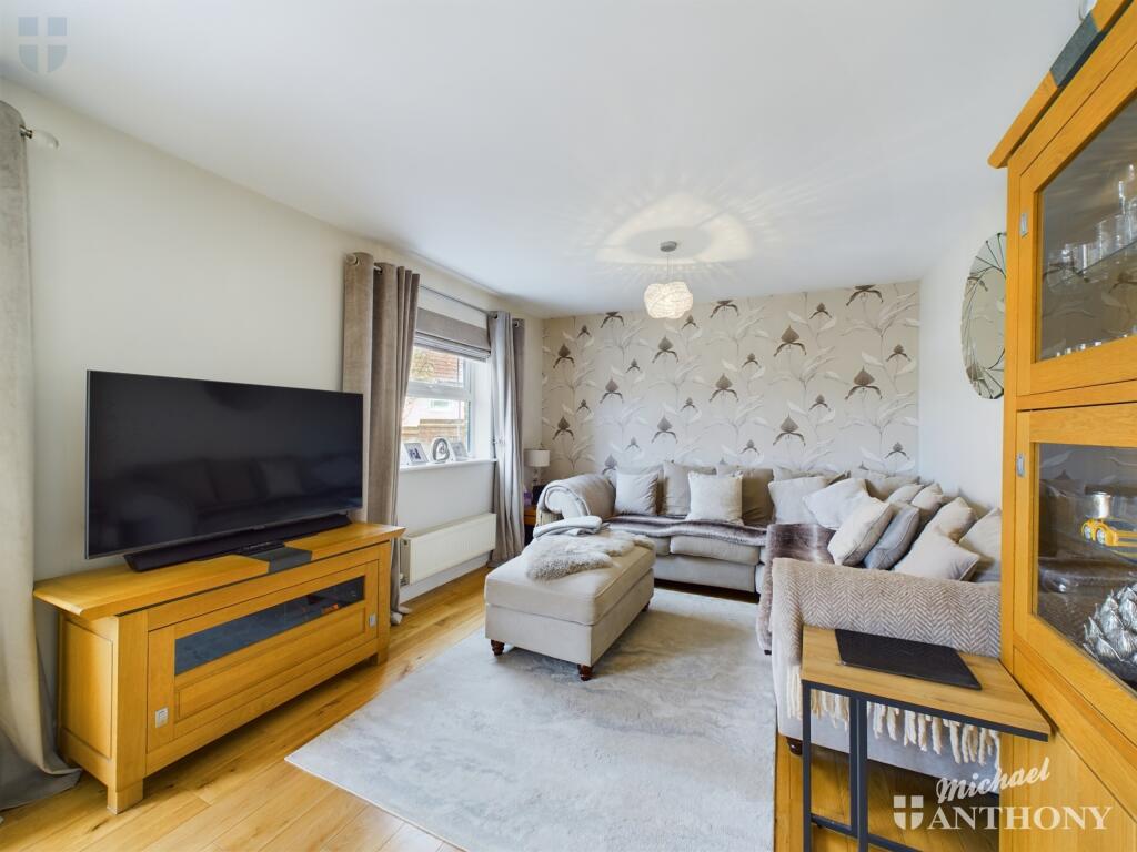 CAM02538G0-PR0267-STILL007