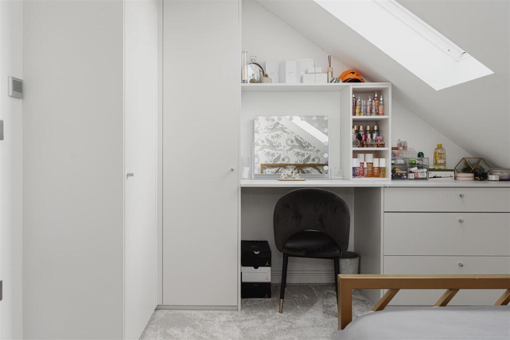 Tulyar Mews, Nork Gardens, Banstead