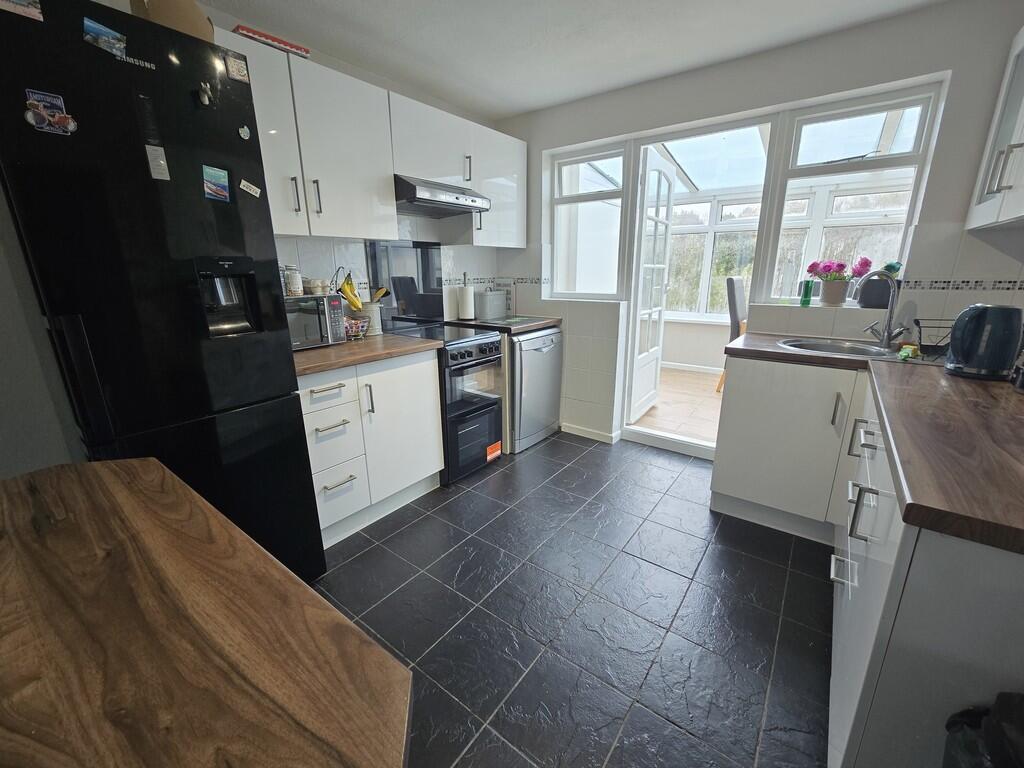 KITCHEN 5